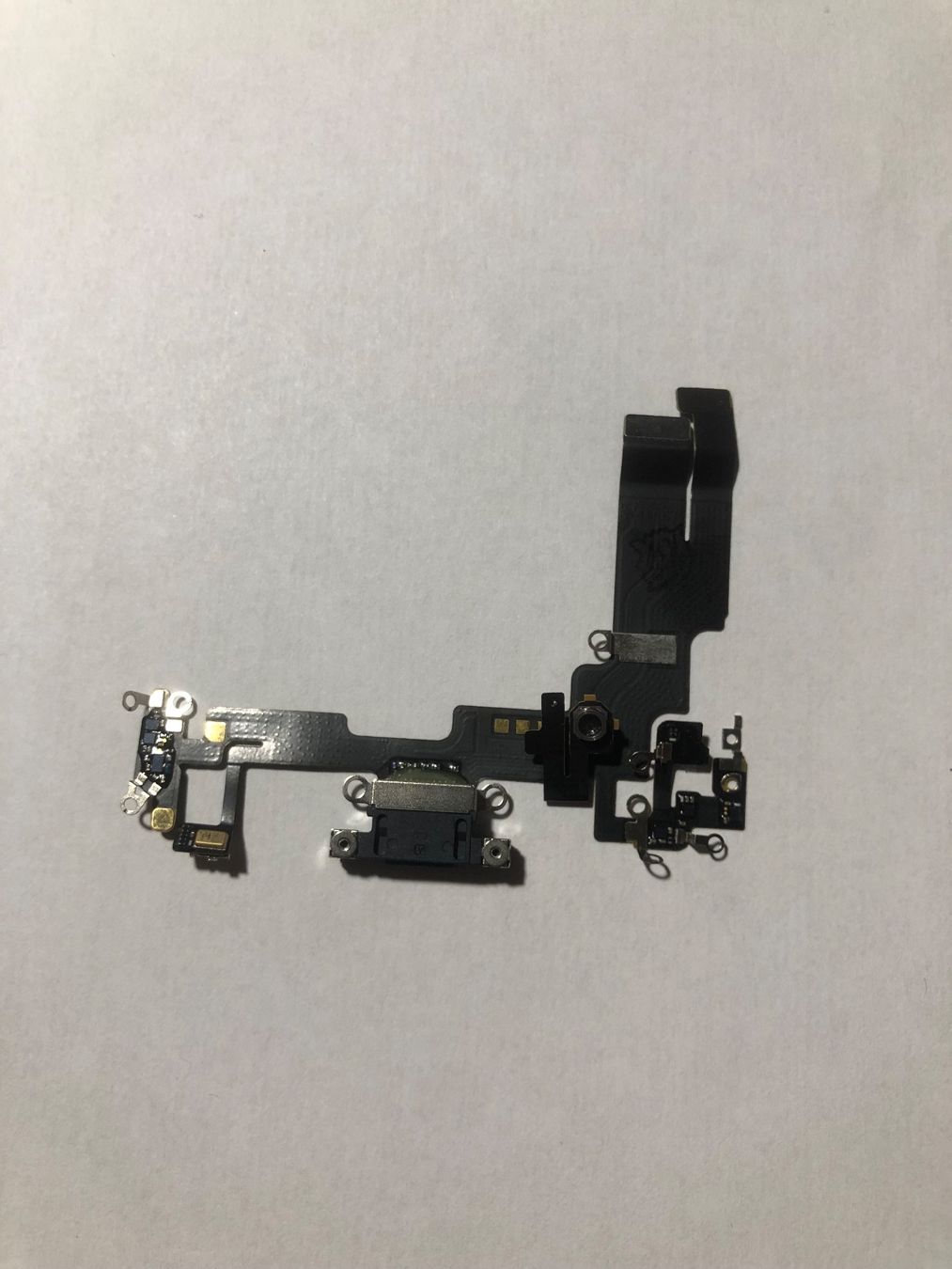 Apple Caricabatterie: Connecteur de charge Iphone 14 originale – Nuovo e nell'imballaggio originale da Leukerbad venduto da ray_lyv7