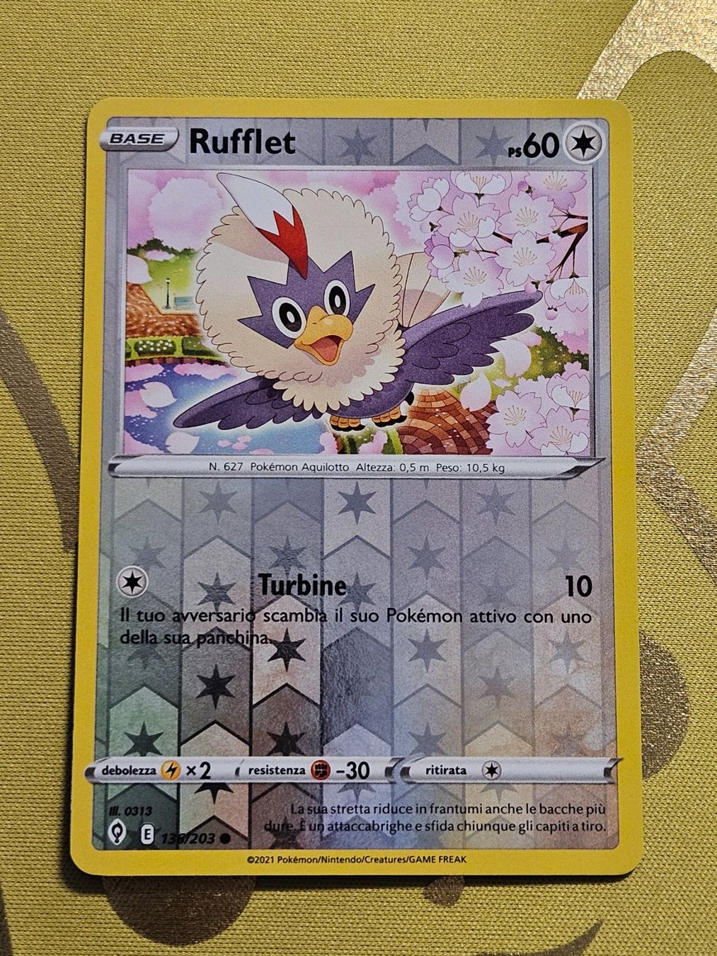 Pokémon Carte collezionabili: Evolving Skies - Rufflet 136/203 IT – Usato da Bellinzona venduto da Pokemarco