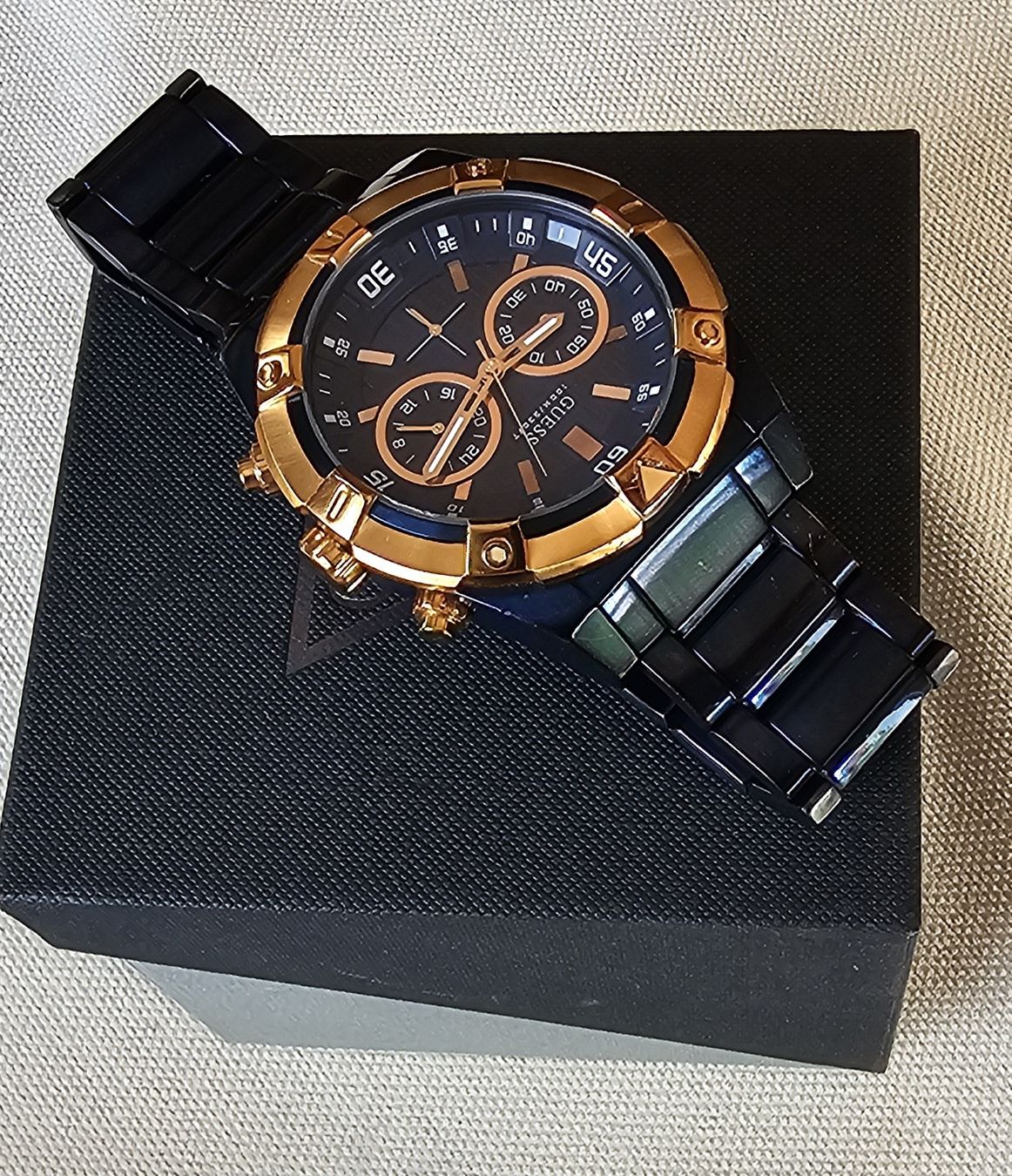Guess Orologi: GUESS Chronograph mit Box elegante Herrenuhr 45mm – Usato da Speicher venduto da Lemore 7