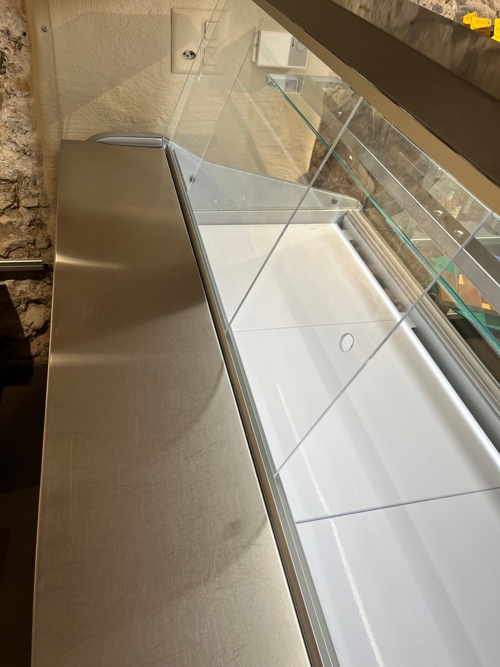 Réfrigérateurs: Frischwarentheke Salina 80 V, Tecnodom – D'occasion à Rapperswil SG par inf_tlm8 3