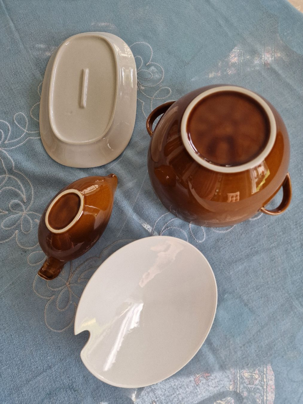 Rössler Set di piatti: rossler  soupière saucière et plat – Usato da versoix venduto da 928 5
