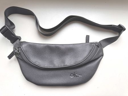 Schicke Bauchtasche in Schwarz, Top Zustand, neu!