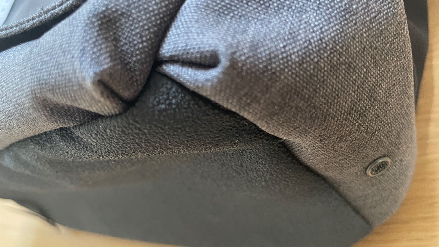 Borse: Sac Case Logic pour gris pour ordinateur, comme neuf, gris – Usato da Jussy venduto da Retrove 4