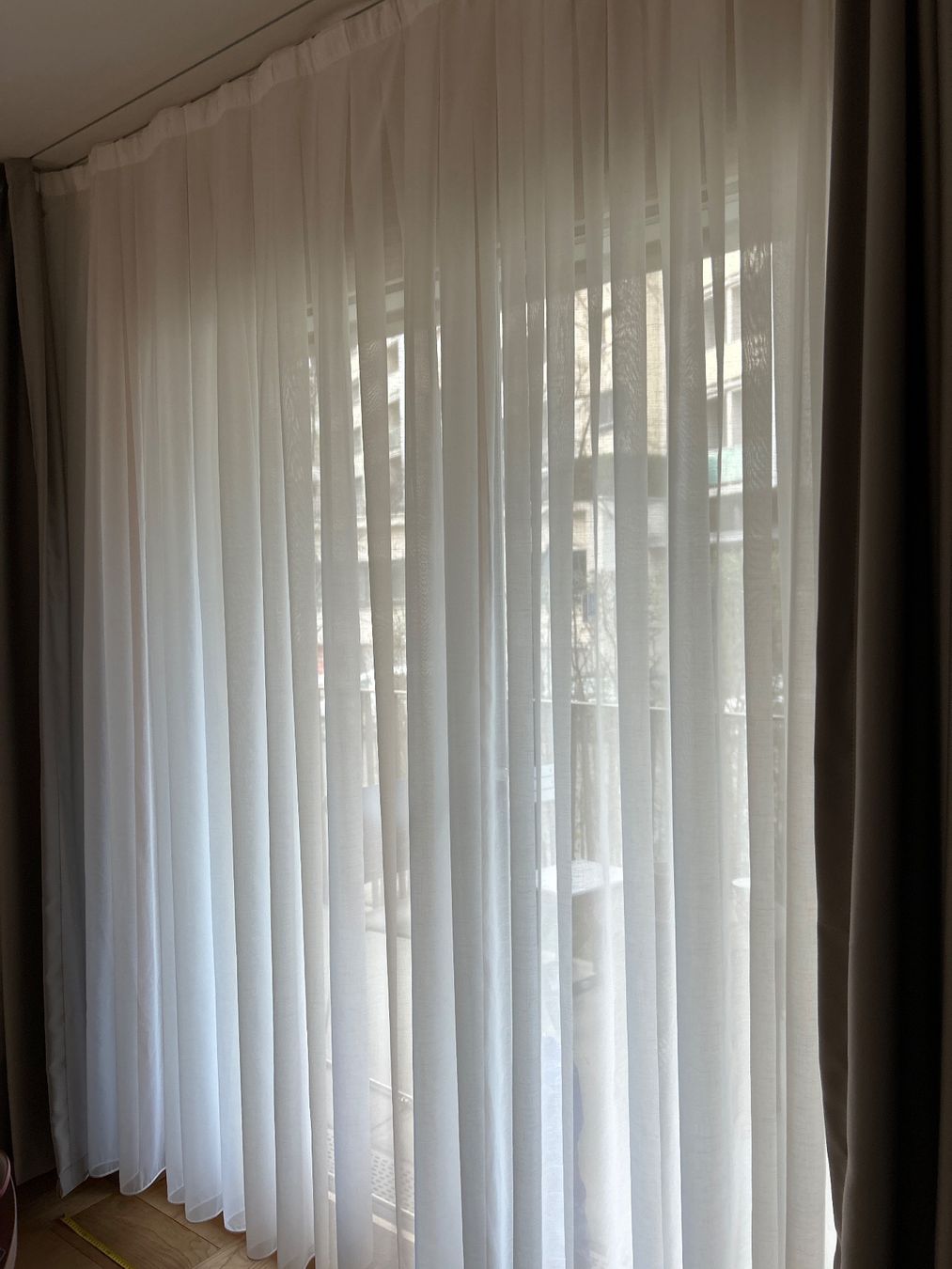 Tende: Gardine weiss/210x235cm mit Schweizer Schienensystem – Usato da Zürich venduto da SonnZH 1