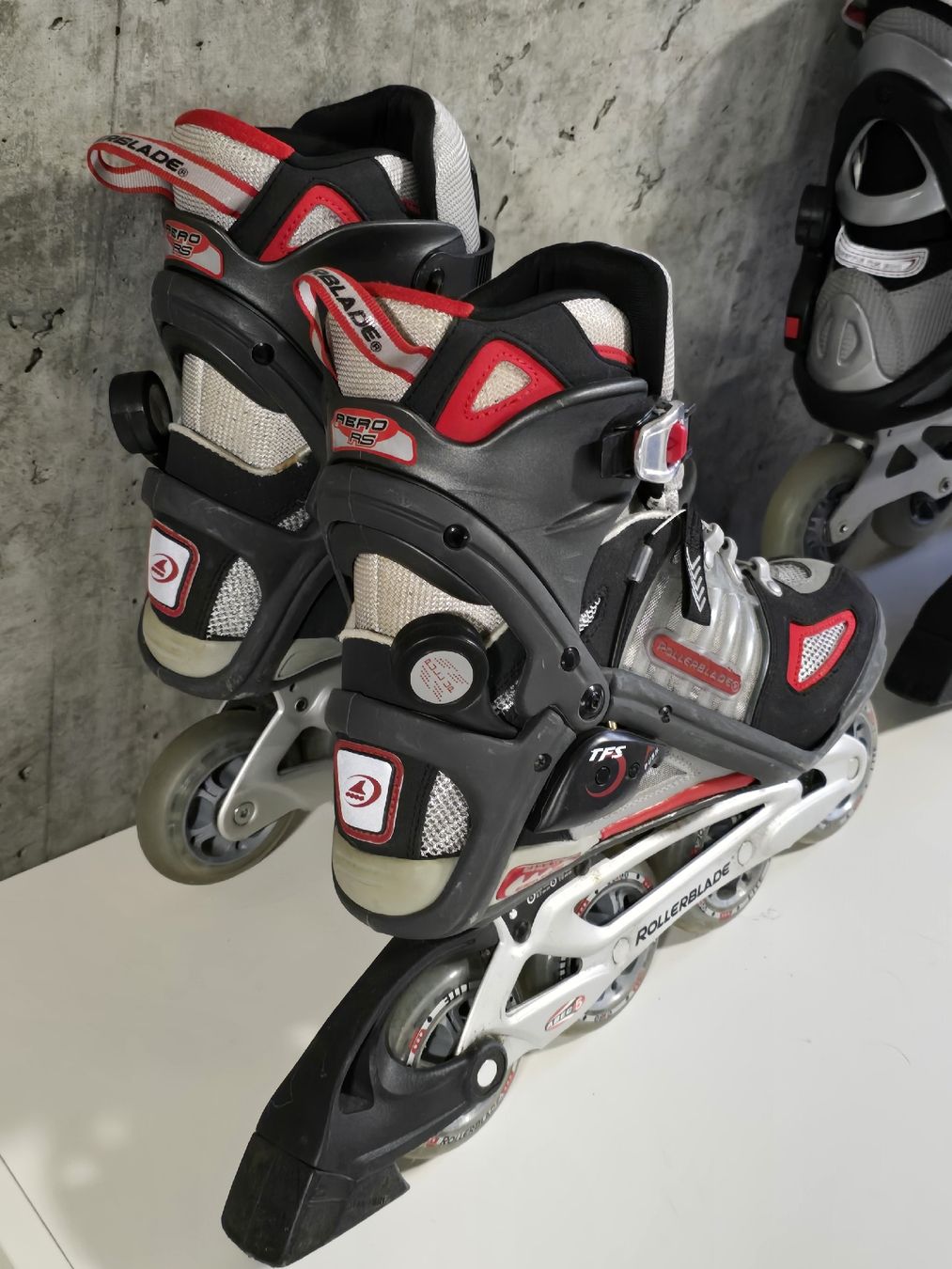 Inline-Skating & Rollschuhe: Rollerblade Inlineskates Aero RS Grösse 42.5  – Gebraucht aus Flamatt von Tyrael01 2