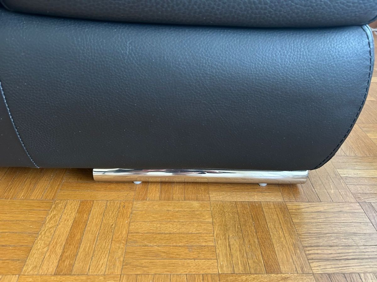 Divani: Schwarz Rindsleder 3 er Sofa – Usato da Au ZH venduto da Hasli3 2