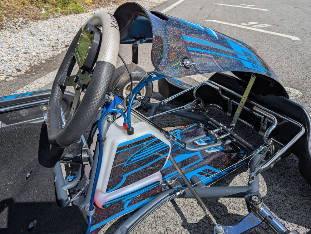 Karts: Rennkart Praga mit Motor X-30 – D'occasion à Zauggenried par babuk 7