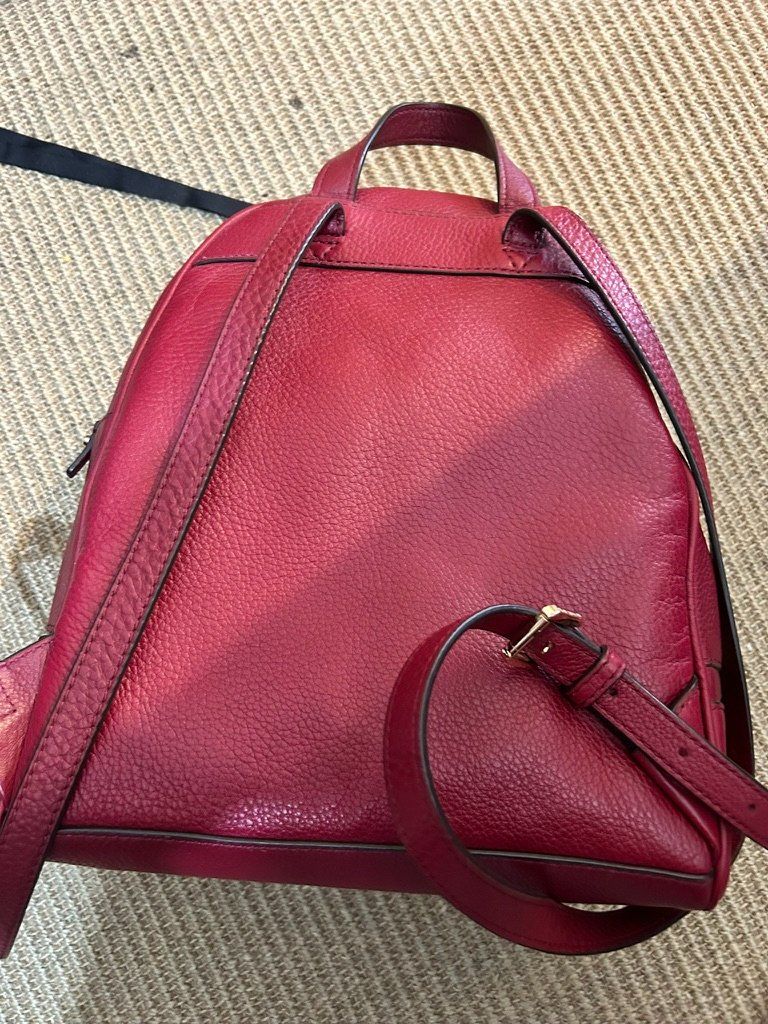 Michael Kors Zaini: Michael Kors Rucksack Red – Usato da Itingen venduto da bra_c7hw 1