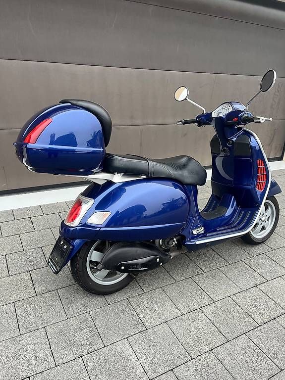 Vespa Scooter: Vespa GT 200 – Usato da Oftringen venduto da Mike05 2