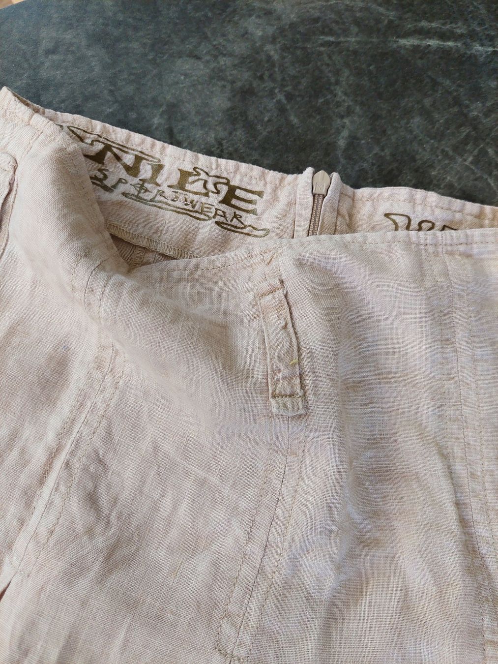 Nina Ricci Gonne: Rock beige Grösse L Leinen neuwertig – Usato da Thusis venduto da giacia 1