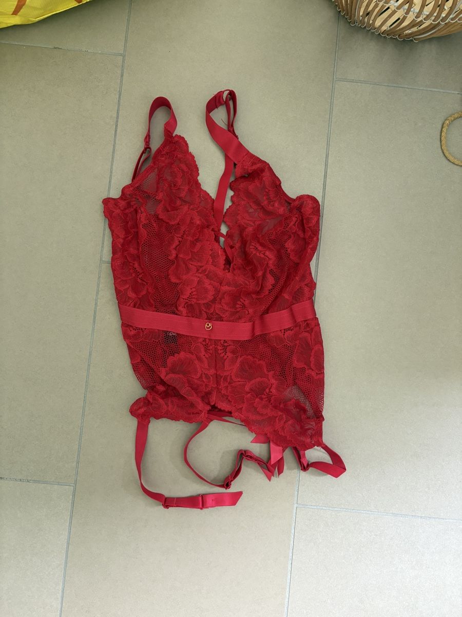 Sonstige Unterwäsche: Body Dessous Rot M – Neu (gemäss Beschreibung) aus Zürich von BKana