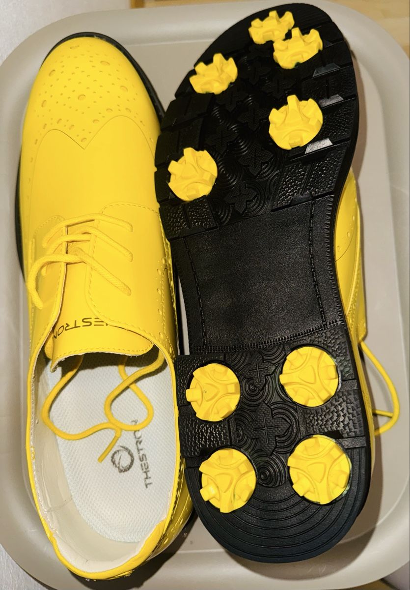 Chaussures hommes: Scarpe uomo GOLF Giallo lucido Gr 49 con tacchetti.          – Neuf (Voir description) à Volketswil par mau_9pxs 2