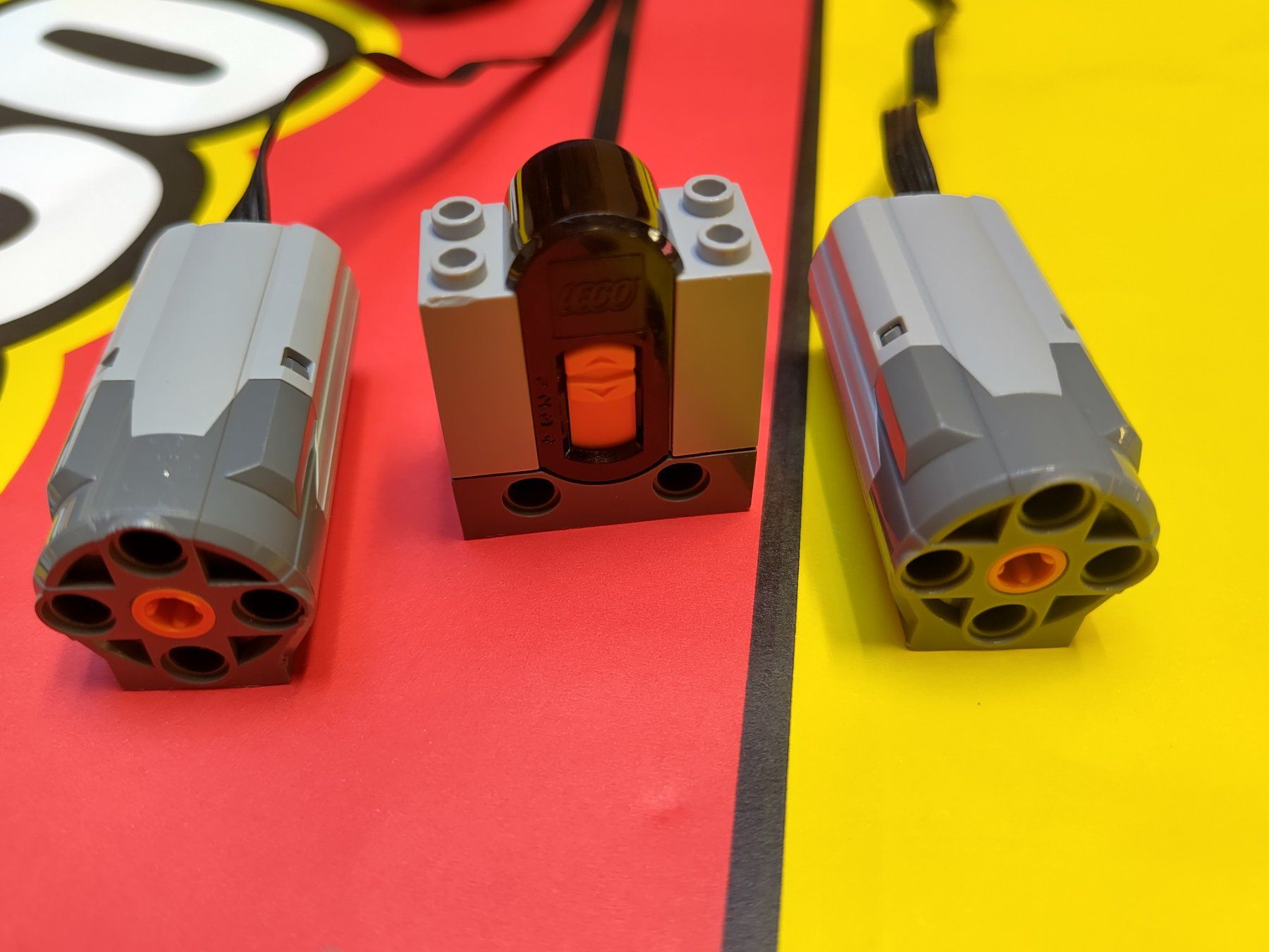 Lego Jouets: Set Motor LEGO Technic – Neuf (Voir description) à Losone par ell_nora89 7