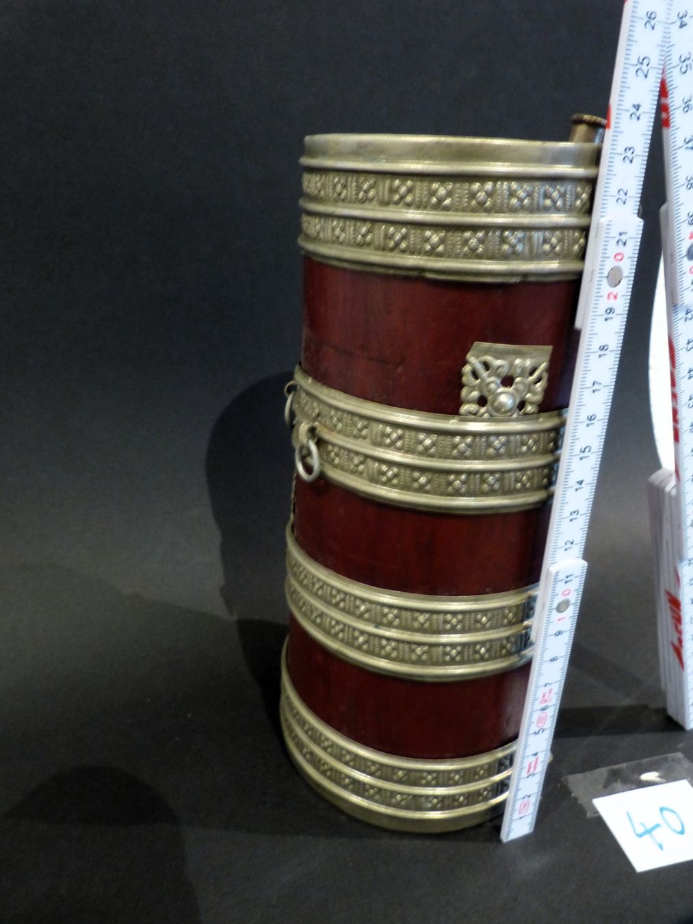 Contenitori & Simili: Bhutanischer Behälter, Palang, 23 cm hoch – Usato da Lengnau BE venduto da AllerleiSUPER 2