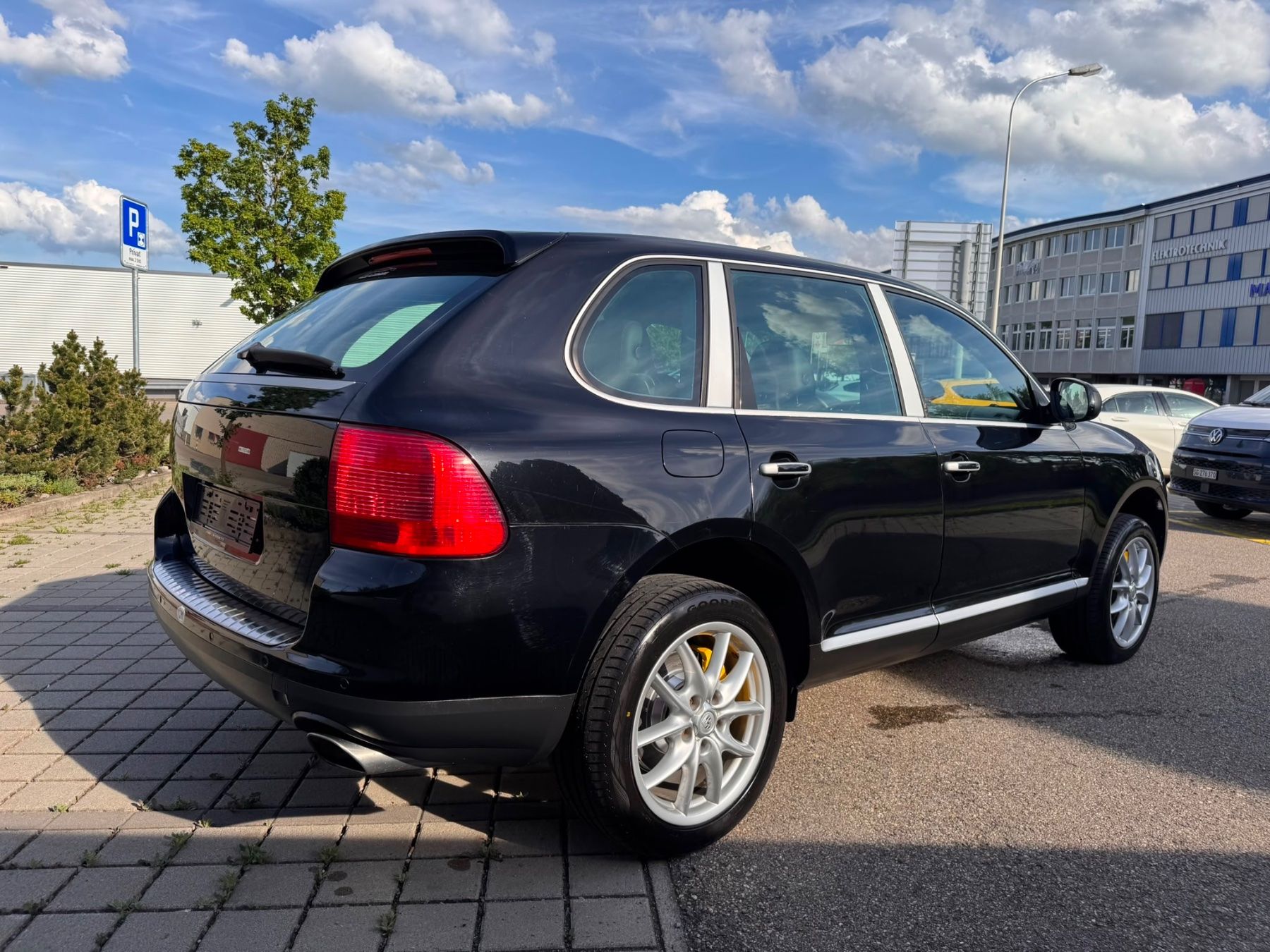 Porsche Automobili: Porsche Cayenne S 4.5 – Usato da Gossau SG venduto da Nez-lim 3