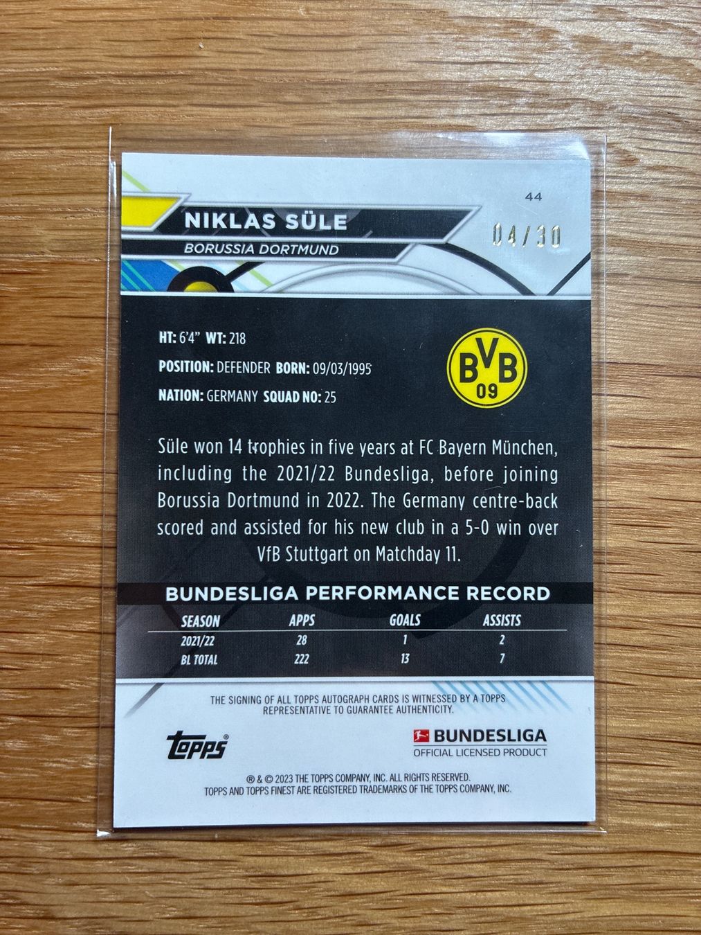 Topps Carte collezionabili: Topps Finest Nicklas Süle BVB Autogramm /30 – Usato da Wangenried venduto da Garagara 1