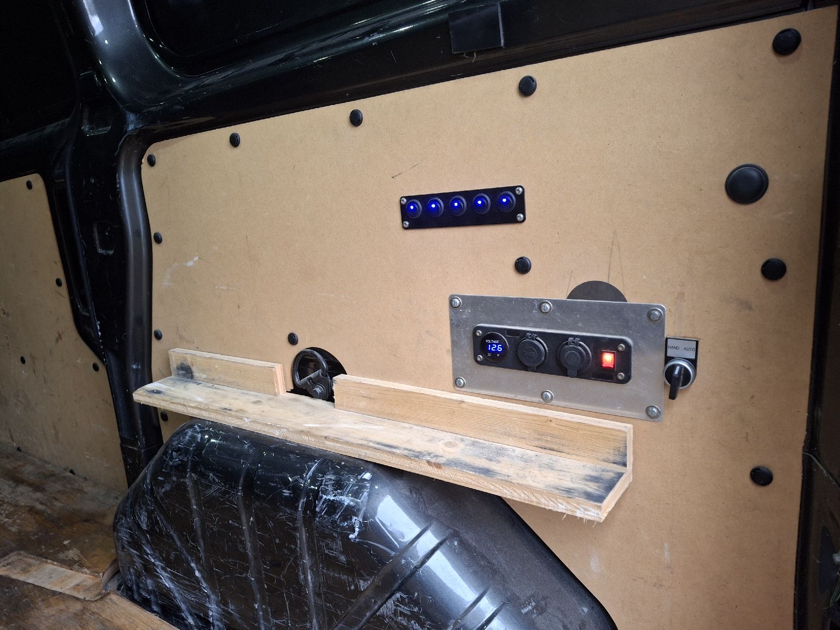Ford Veicoli commerciali: Ford Transit Custom – Usato da Steffisburg venduto da inf_fj65 5