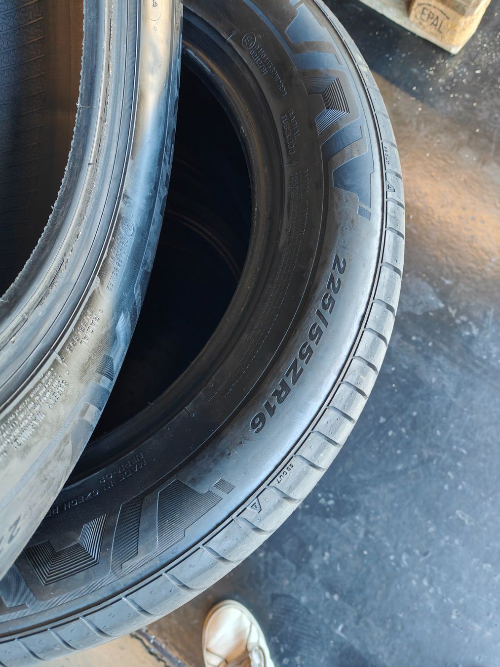Nexen Pneumatici & Ruote complete: 225/55 R16 Sommerreifen – Usato da Oberengstringen venduto da Reifen-Lagerverkauf 1