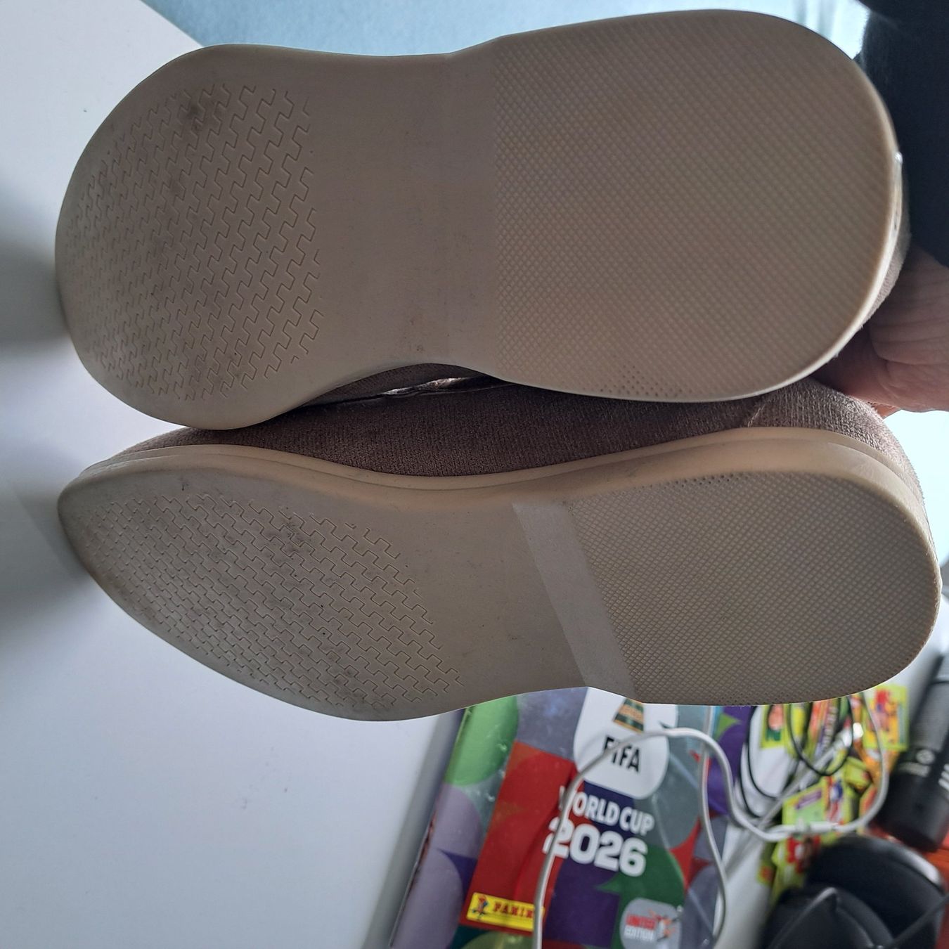 Scarpe per ragazzi: Schuhe – Usato da Unterentfelden venduto da Miro-Lou 3