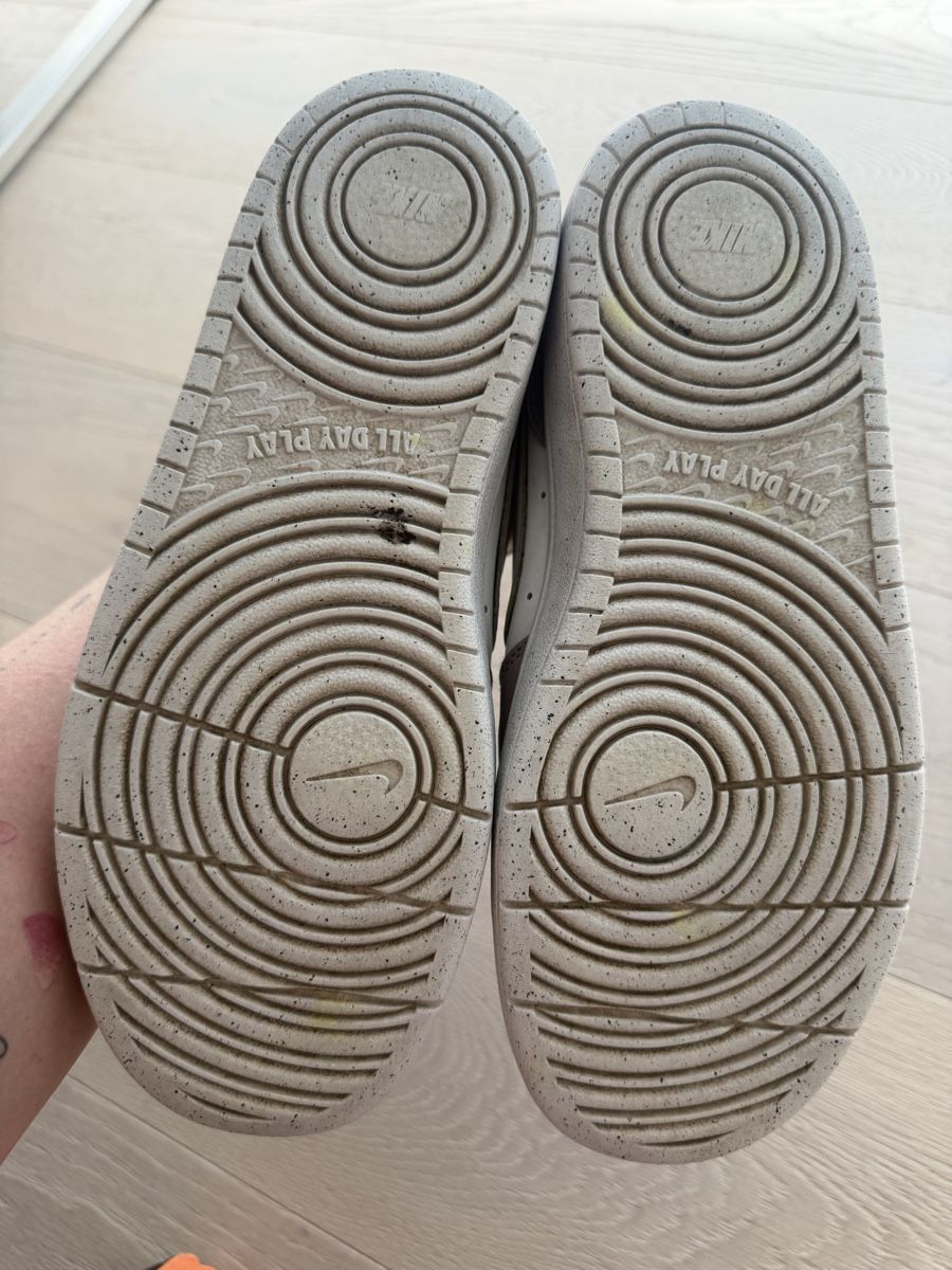 Nike Scarpe per ragazze: Nike Turnschuhe 38 gewaschen – Nuovo (secondo la descrizione) da Wallisellen venduto da Nataschab0 3