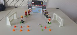 Fussball Torwand mit Multifunktionsanzeige und viel Zubehör