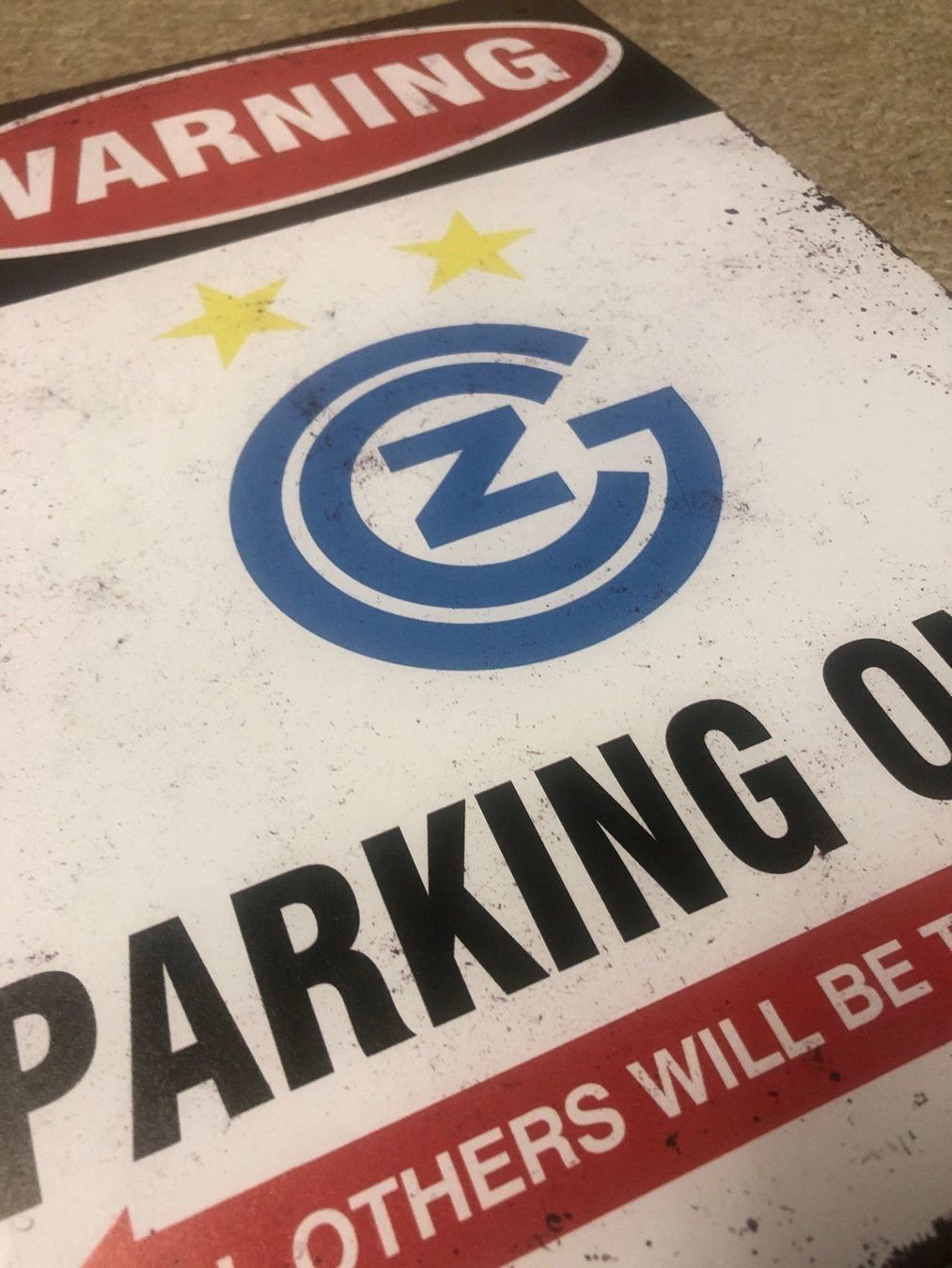 Schilder: GC Parking Only Blechschild Grasshopper Hardturm Englisch – Neu und originalverpackt aus Dättlikon von easythings 1