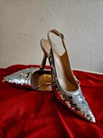 Glamouröse Pumps mit Pailletten, Grösse 36, Silber