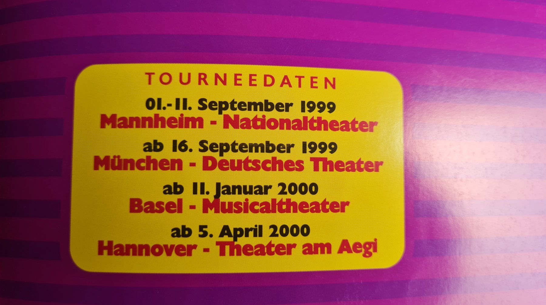 Documenti: Grease: Original Programmheft , Musical Theater Basel, 2000 – Usato da Steinhausen venduto da mesa11 2