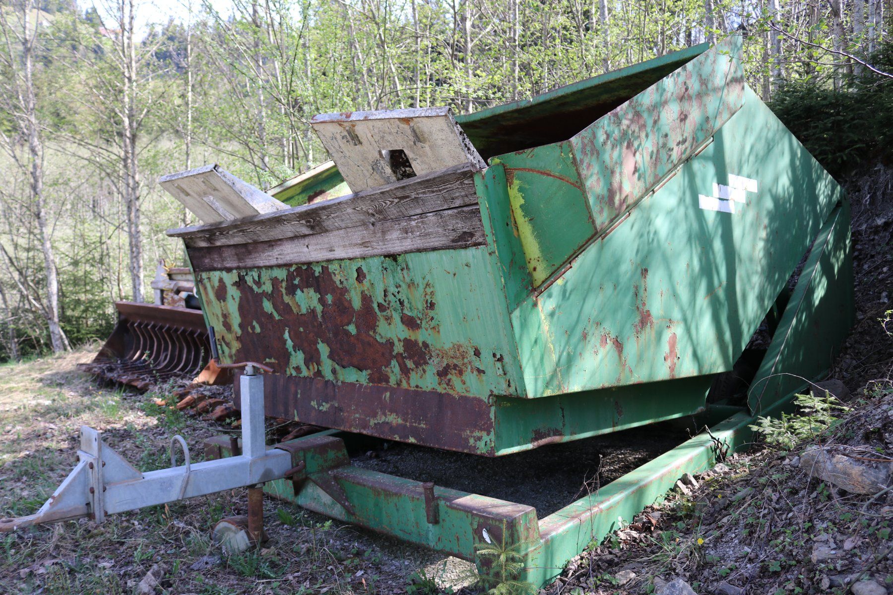 Tutte le macchine: Altes Umschlaggerät – Usato da Unteriberg venduto da Konstibau 2