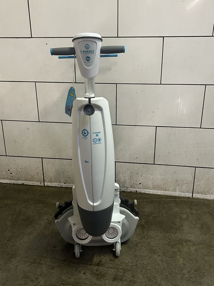 Tutte le macchine: I-Mop XL Scheuersaugmaschine – Usato da Neerach venduto da tgu31