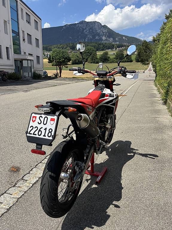 Strada: Fantic Supermoto Competition 125 4T – Usato da Riedholz venduto da Jamie.02 2