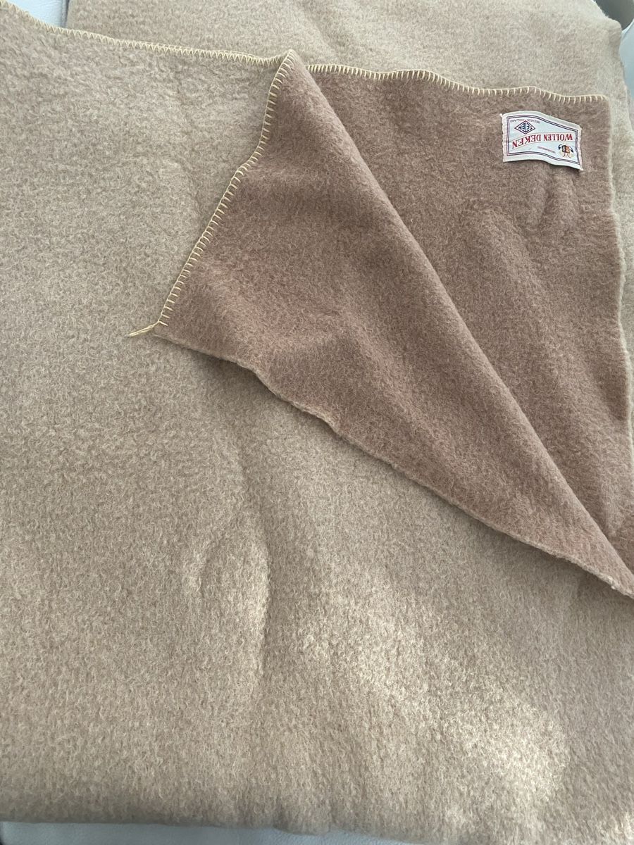 Coperte: Wolle Decke 🌸 – Usato da Opfikon venduto da Luis144