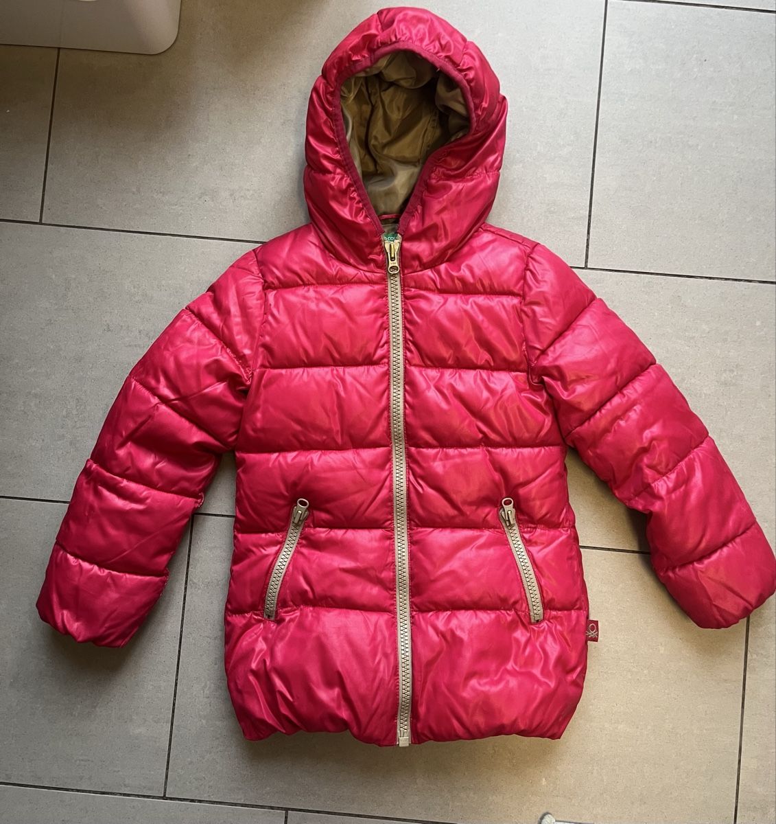 Benetton Giacche & Cappotti: Benetton pinkige Winterjacke, Gr. 120 – Usato da Zürich venduto da jmg_8005
