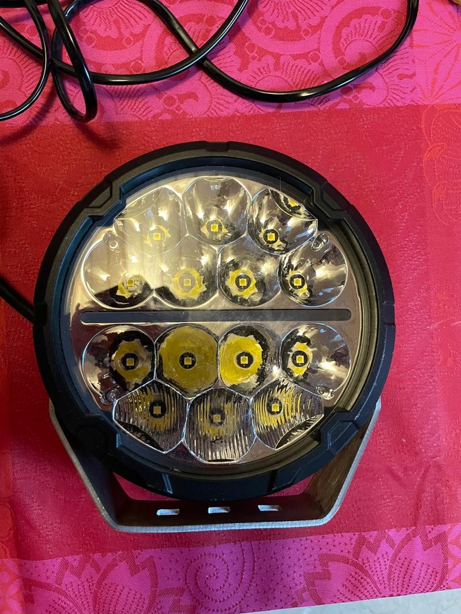 Lampade: Car LED kit with modes 6.5inch. White & Amber – Nuovo (secondo la descrizione) da Küsnacht ZH venduto da CRev 1