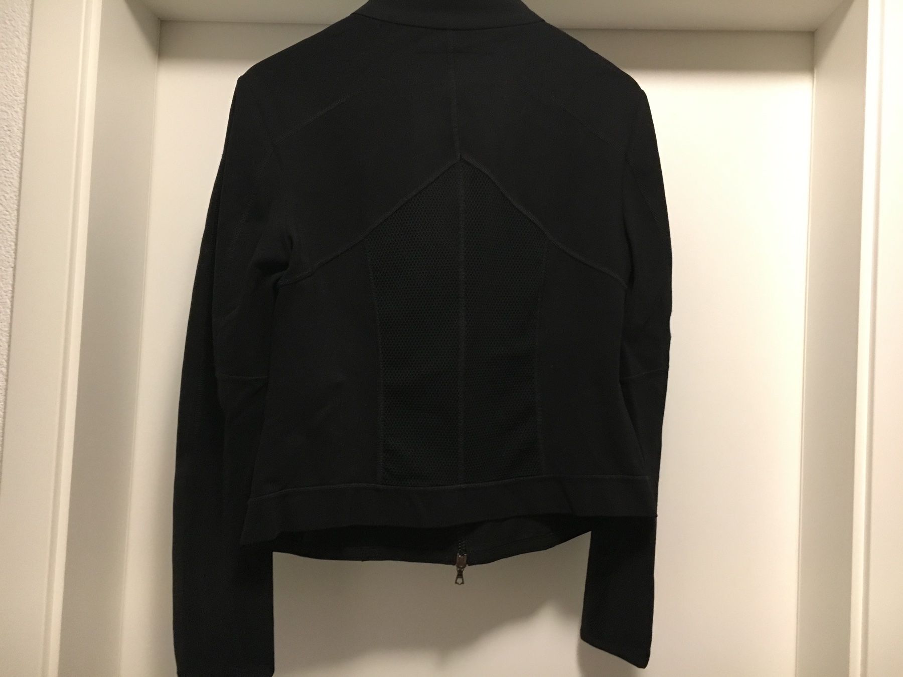 Marc Cain Jacken: Marc Cain Jacke NP 289 Euro – Neu (gemäss Beschreibung) aus Buchs-ZH von Frauenkleidermarkt 8