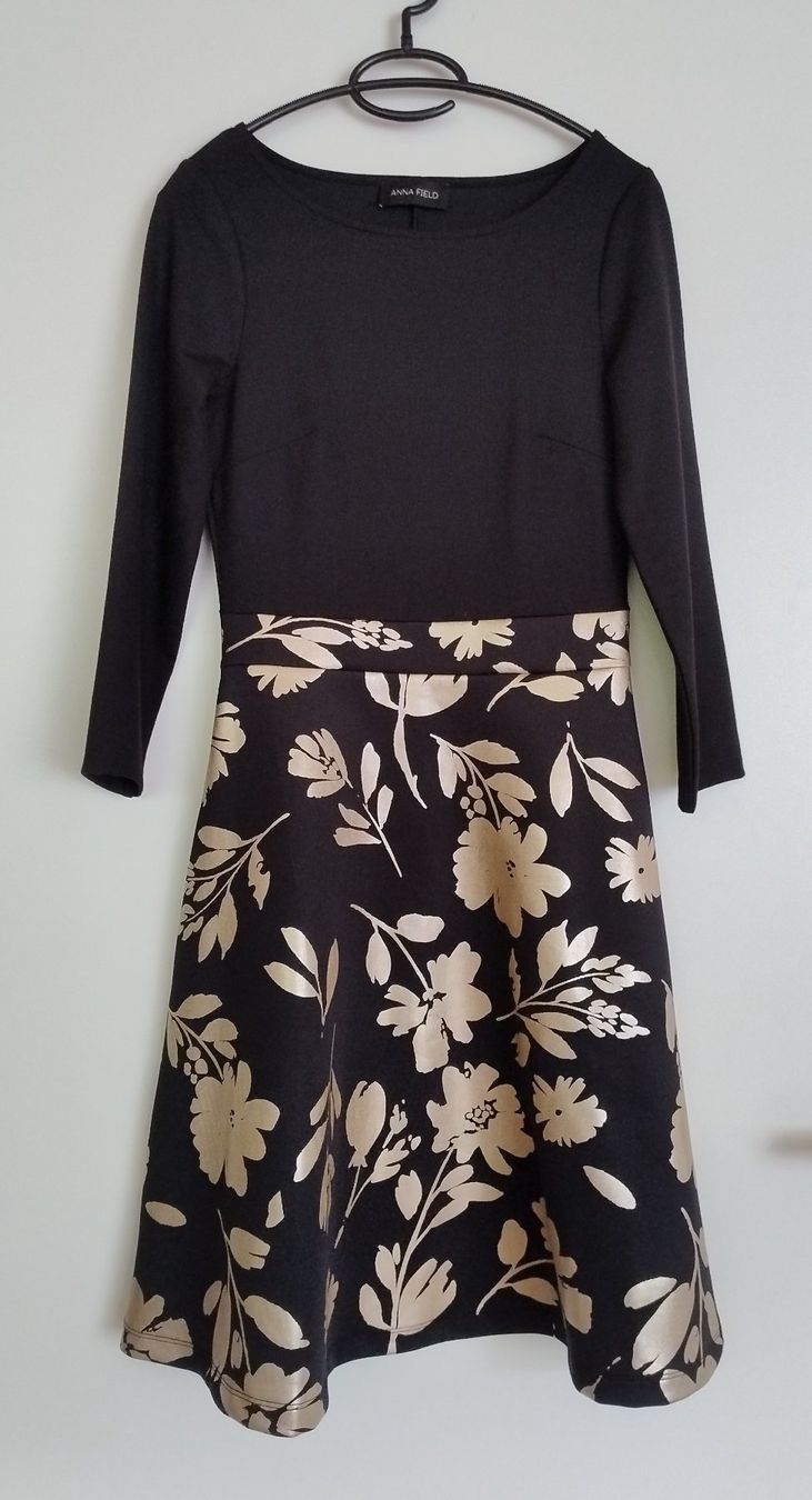 Anna Field Vestiti: Kleid, Gr. 36 – Usato da Dallenwil venduto da and-maia