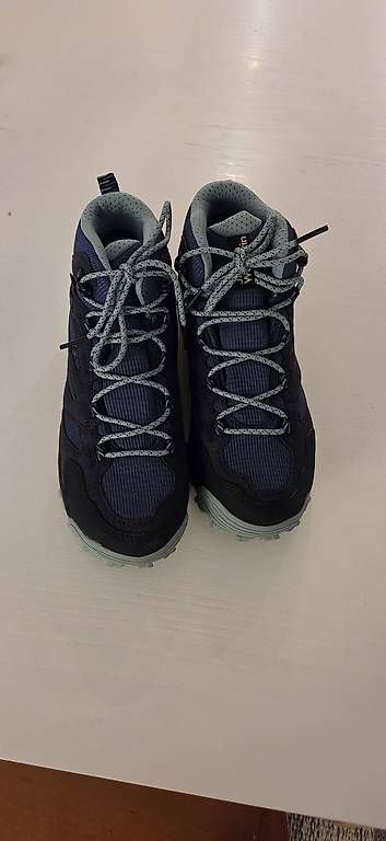 Scarpe per ragazzi: Trekkingschuhe Jack Wolfskin Gr 36 NEU – Nuovo e nell'imballaggio originale da MUTTENZ venduto da cod_8p5k