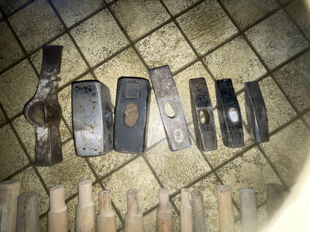 Alle Werkzeuge: Hammer 🔨 Teile – Gebraucht aus Möhlin von BlueNavy 1