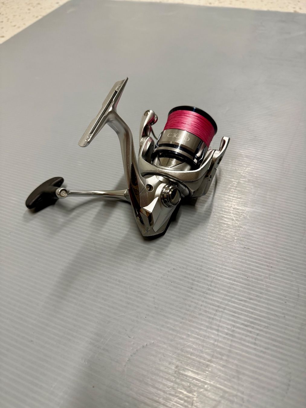 Shimano Tambours & Moulinets: Shimano Stradic C3000-FL – D'occasion à Trimbach par duri.. 3