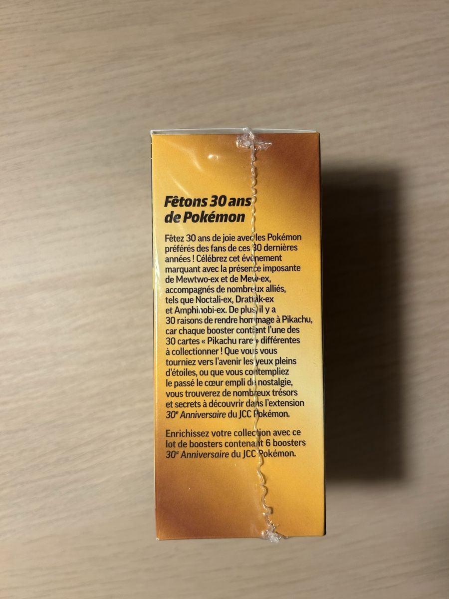 Pokémon Carte collezionabili: Bundle pokemon 30 ans français  – Nuovo e nell'imballaggio originale da Cottens FR venduto da nic_75jc 2