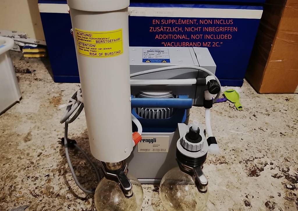 Matériel de laboratoire: Buchi Syncore R-96 – D'occasion à Genolier par leo_m6fh 2