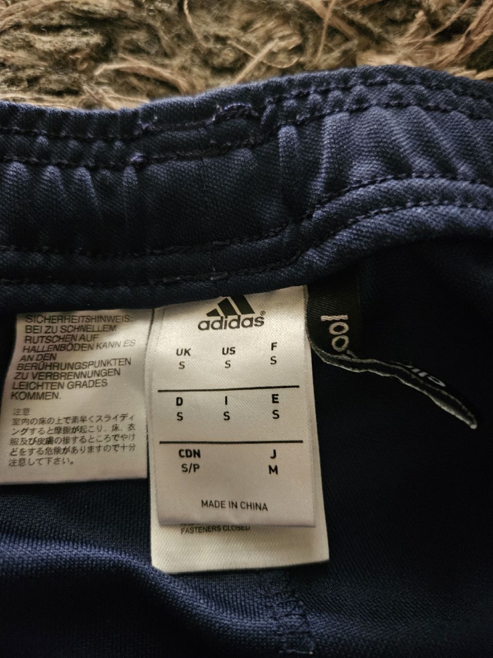 Adidas Canottiere & Pantaloni: Adidas Bosnien Gr.S – Usato da Emmenbrücke venduto da TopGato 3
