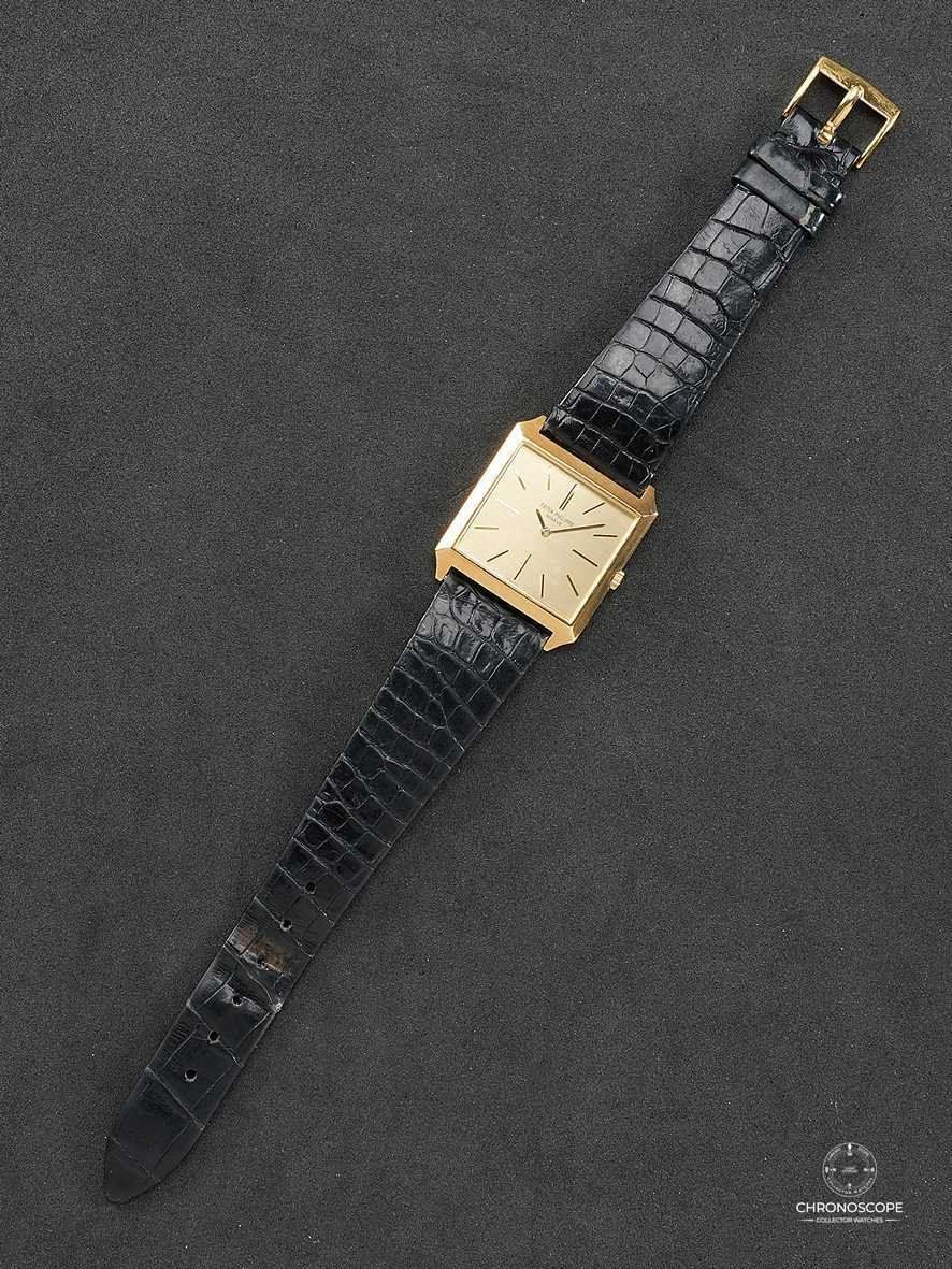 Patek Philippe Orologi: 18k Yellow Gold Patek Philippe Gondolo Reference 3526 – Usato da Luzern venduto da ChronoScope6004 5