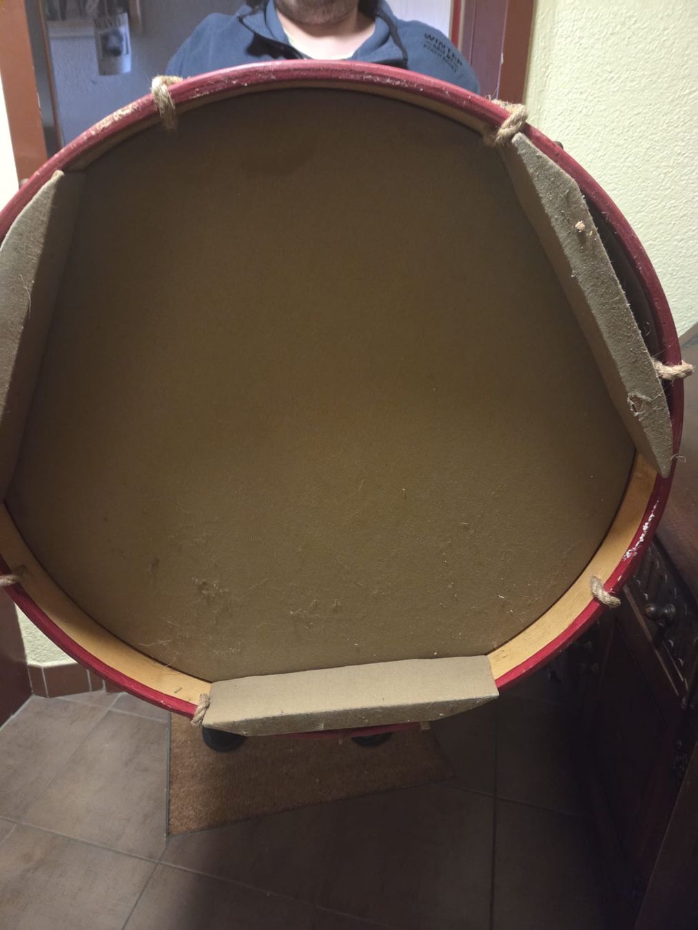 Tavoli: table d'appoint Regiment Drum Side Table par Timothy Oulton. – Usato da Penthalaz venduto da yve_wsq8 2
