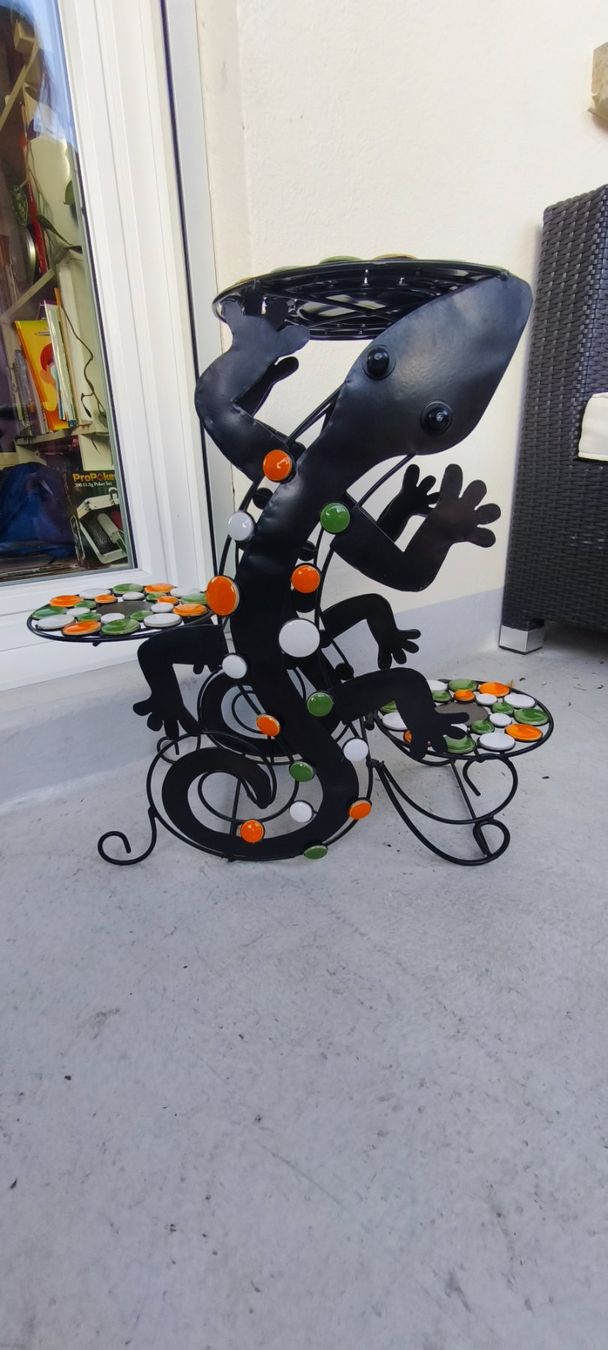 Altro per la casa: Blumenständer Gekko – Usato da Rüfenacht BE venduto da vagyula 1