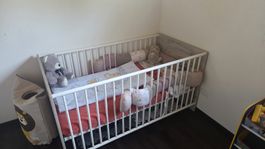 Babyzimmer-Möbel