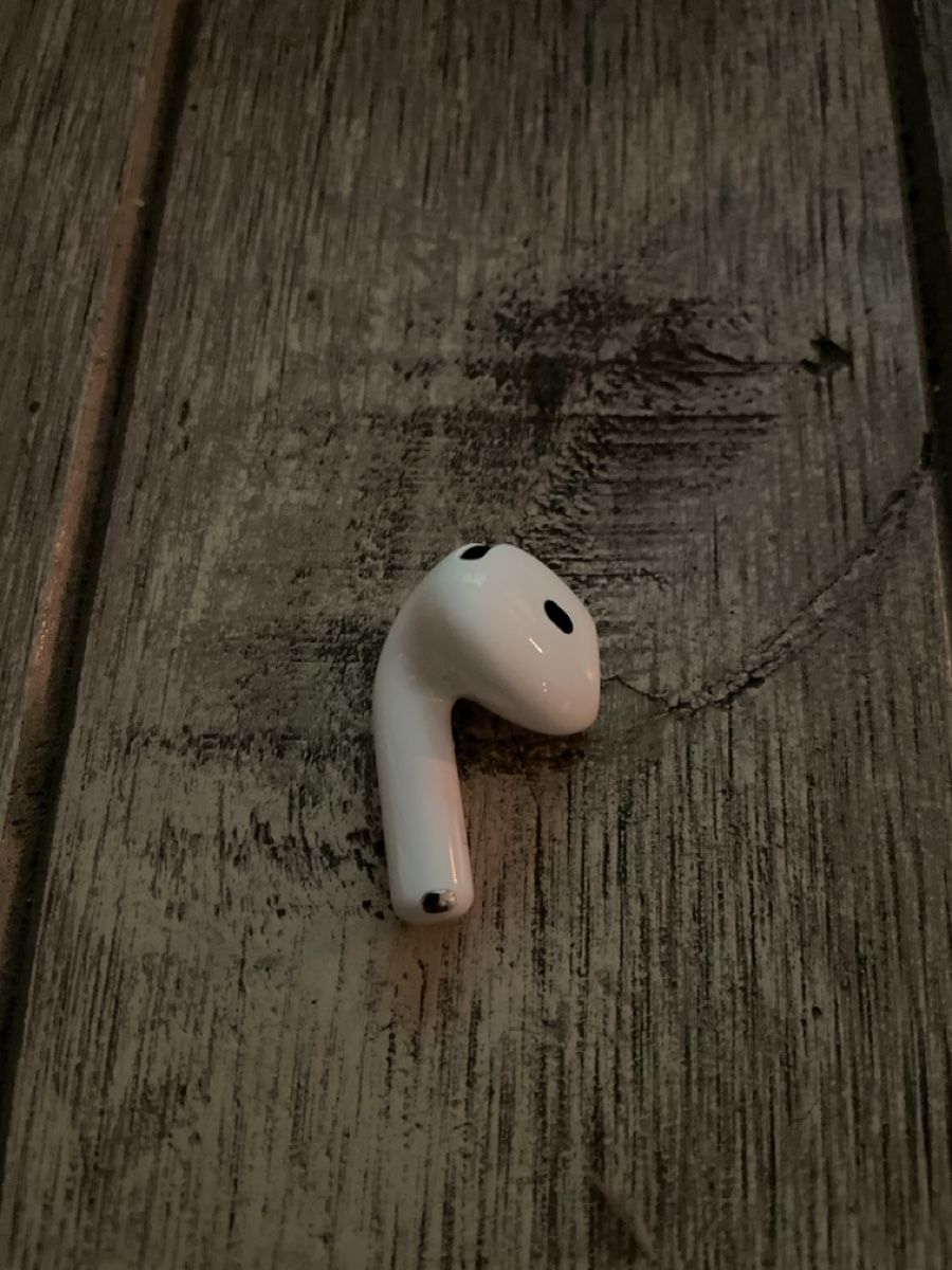 Apple Kopfhörer: Airpods links – Neu und originalverpackt aus Dintikon von Pamada 1