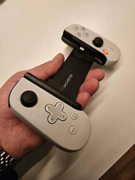 Console: BACKBONE Gaming Adapter (USB-C Android OS) – Usato da Basel venduto da gue_d7dq 1
