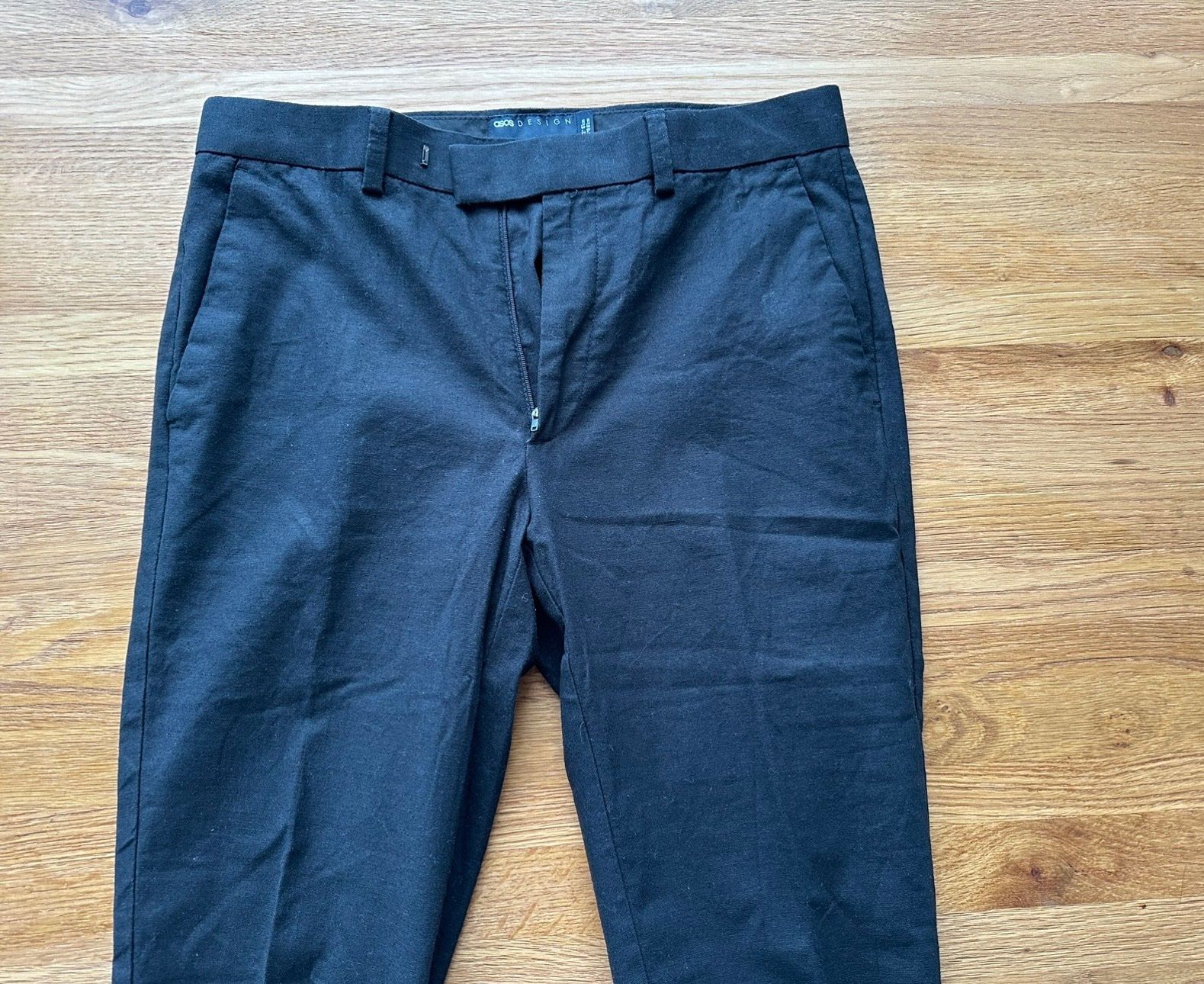 Asos Pantaloni: ASOS Anzughose Leinen 32/32 – Usato da Allschwil venduto da Blumergg 1