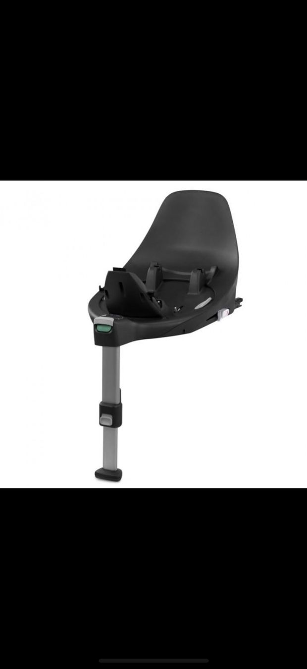 Cybex Auto-Kindersitze: CYBEX Base Z – Deep Black – Gebraucht aus Küsnacht ZH von svmmarti